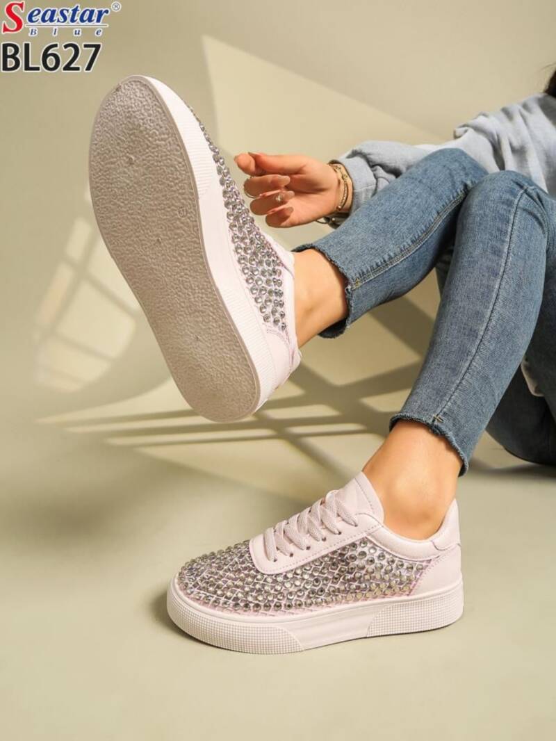 Buty sportowe damskie Roz 36-41 / 12 par	